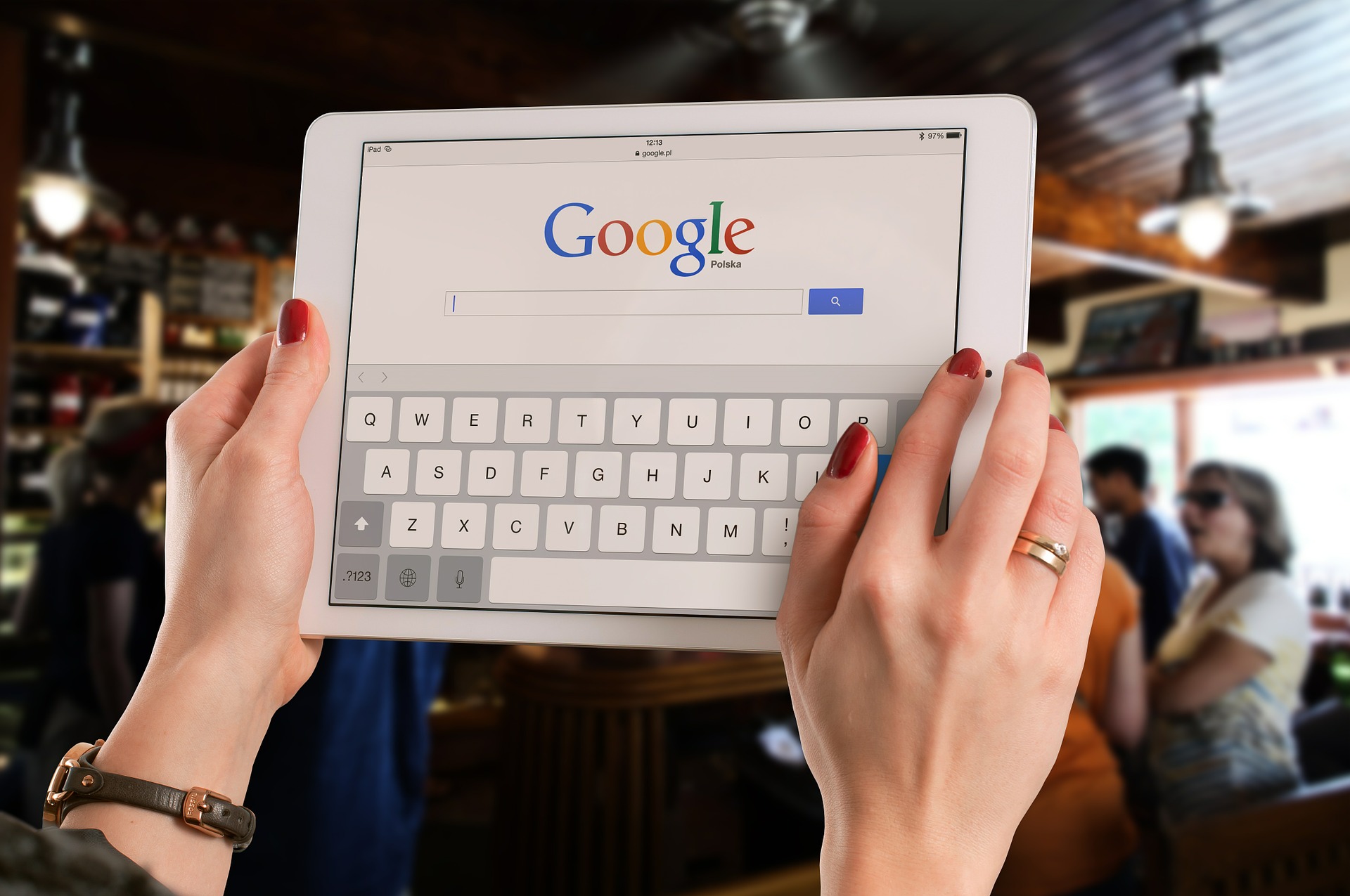 iPad vs. Samsung Tablet: Which One Should I Purchase?